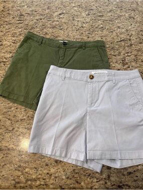 Amazon Essentials Olive and Pale Blue Women’s Bermuda Shorts Duo